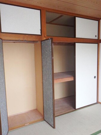 ドミール羽沢Aの物件内観写真